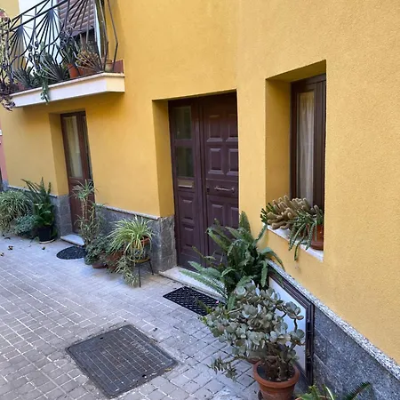 Apartment Gole Alcantara Pafumi